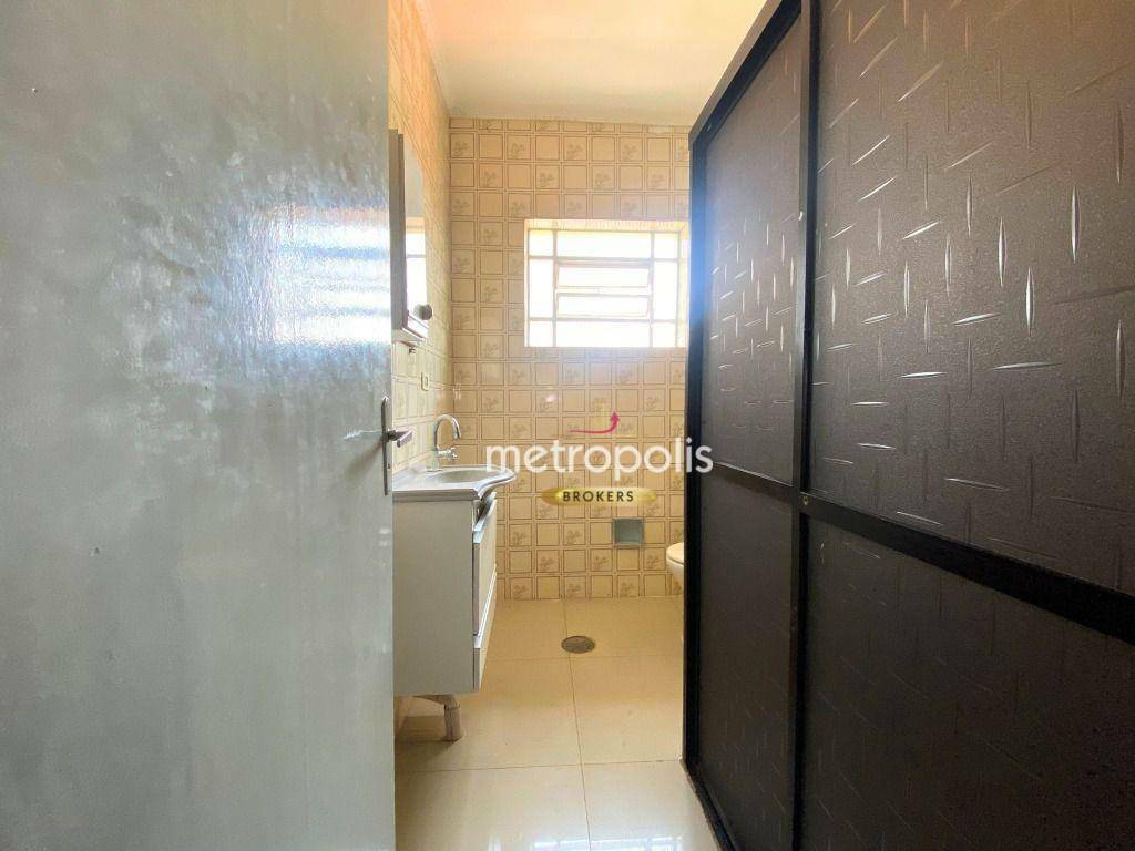 Sobrado à venda com 3 quartos, 200m² - Foto 17