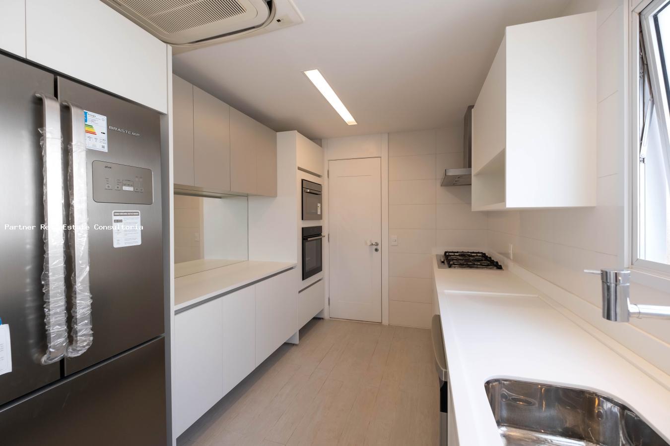 Apartamento à venda com 4 quartos, 275m² - Foto 45