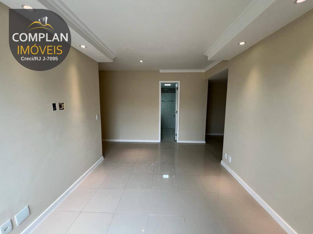 Apartamento para alugar com 4 quartos, 137m² - Foto 5