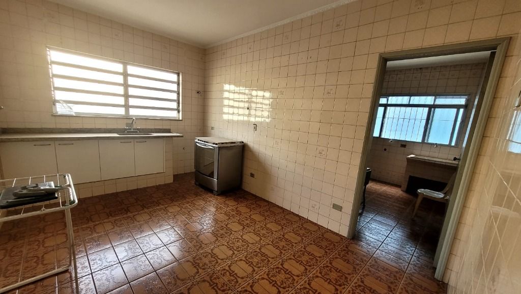 Apartamento para alugar com 2 quartos, 70m² - Foto 3