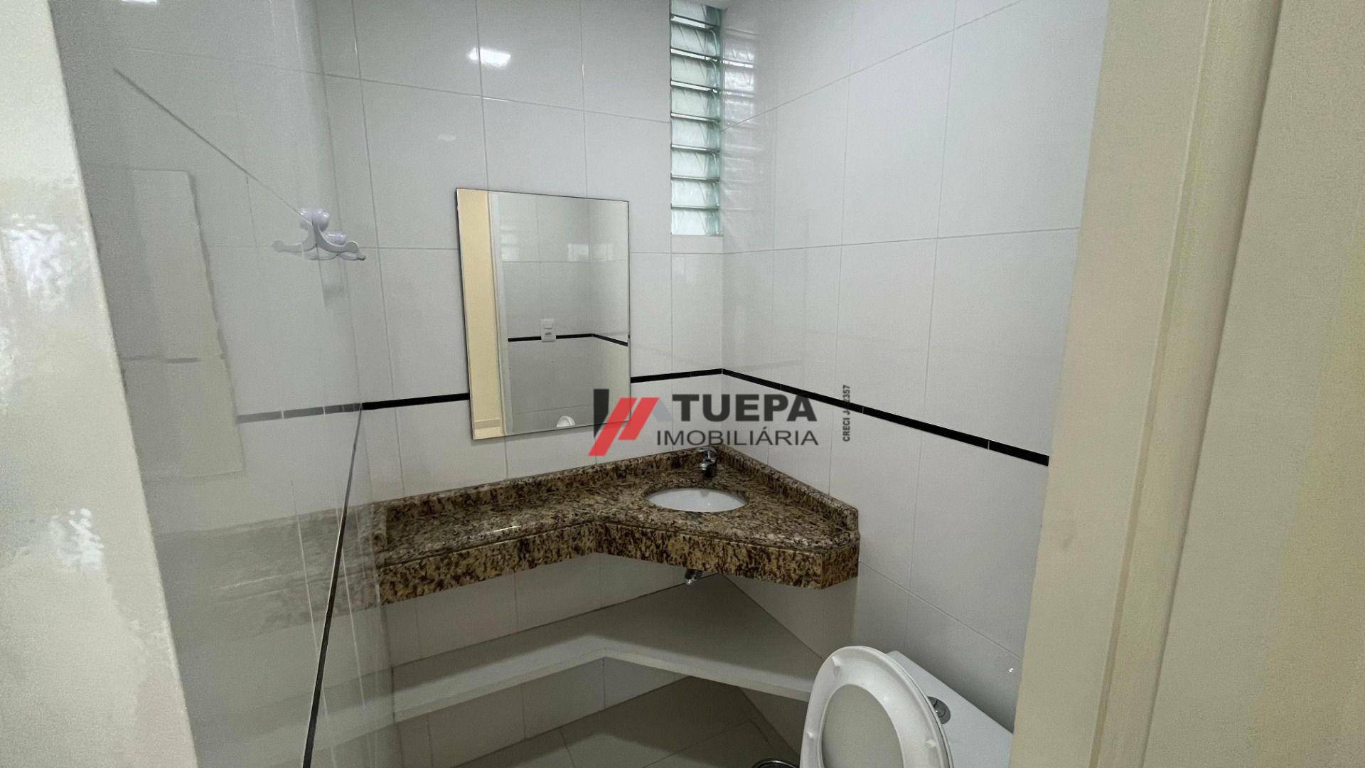 Apartamento para alugar com 3 quartos, 150m² - Foto 4