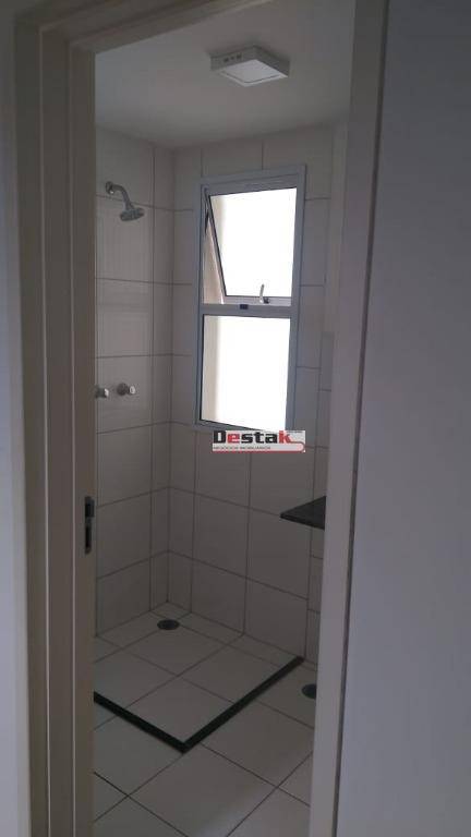 Apartamento à venda com 2 quartos, 55m² - Foto 19