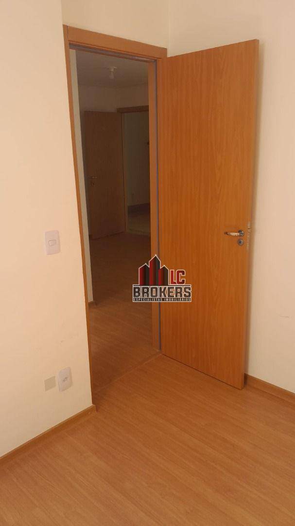 Apartamento à venda com 2 quartos, 43m² - Foto 32