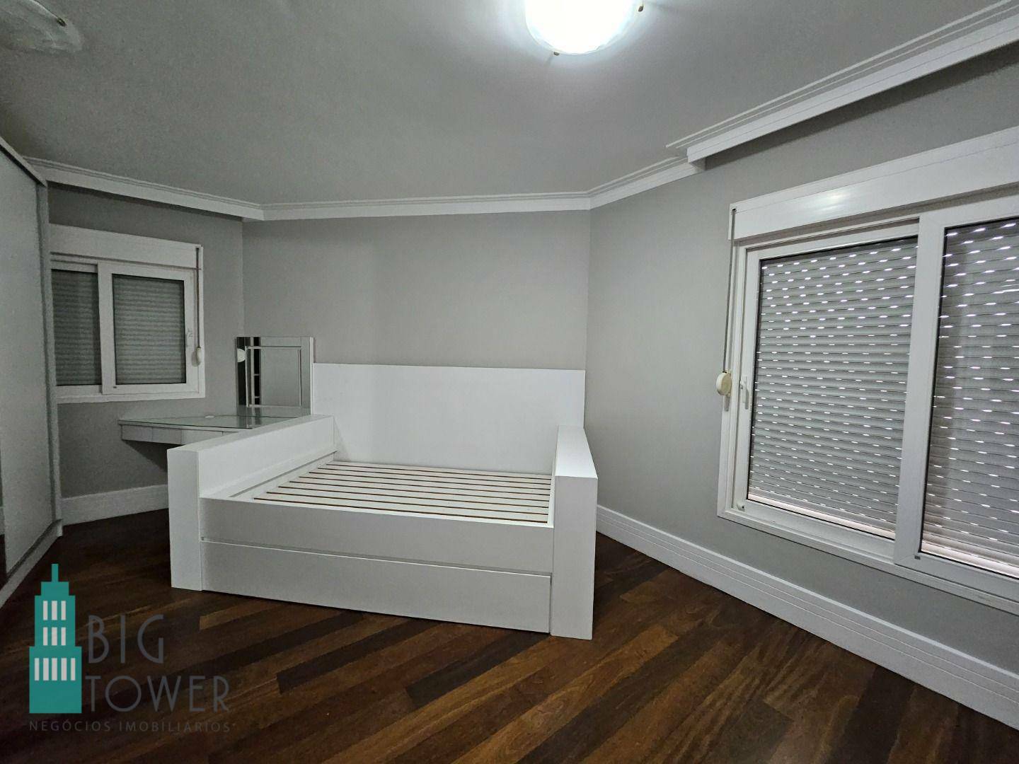 Casa de Condomínio à venda com 4 quartos, 305m² - Foto 42