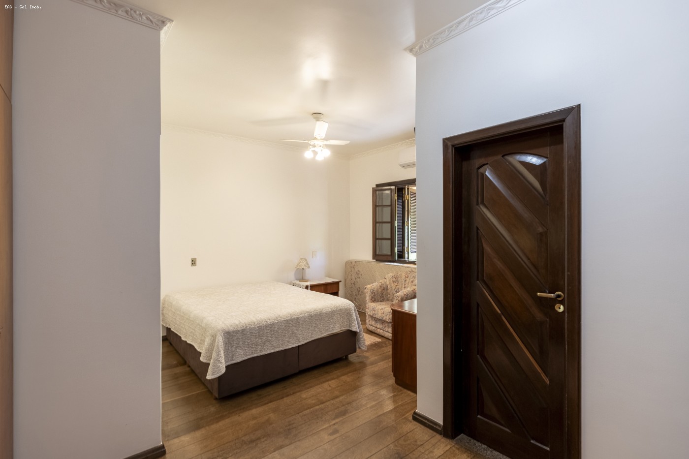 Chácara à venda com 6 quartos, 630m² - Foto 9