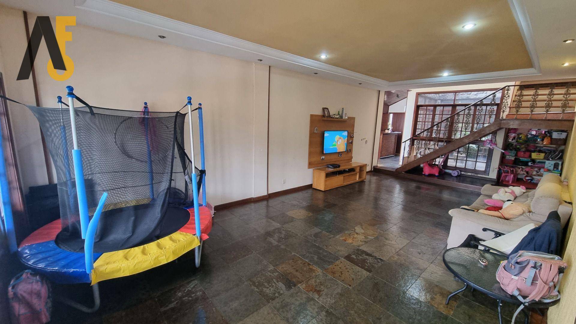 Casa de Condomínio à venda com 6 quartos, 391m² - Foto 15