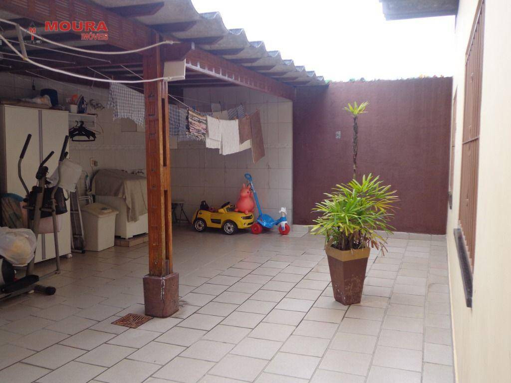 Casa à venda com 2 quartos, 130m² - Foto 24