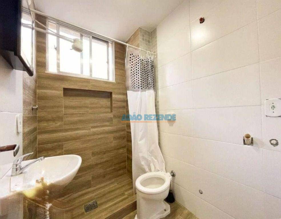 Apartamento à venda com 1 quarto, 33m² - Foto 4