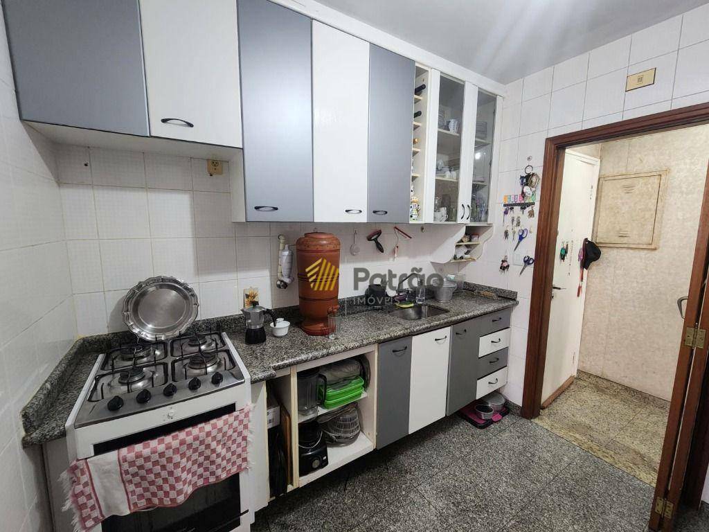 Apartamento à venda com 3 quartos, 82m² - Foto 8