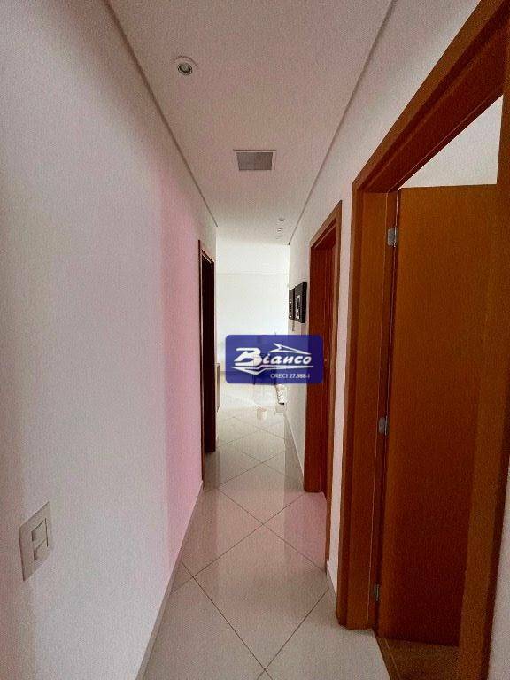 Apartamento à venda com 3 quartos, 83m² - Foto 23