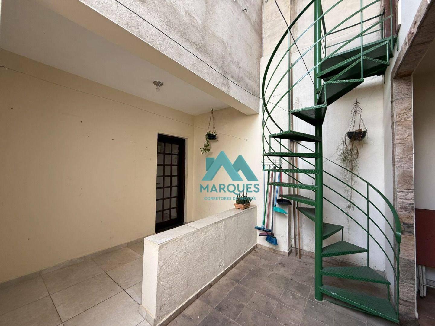 Sobrado à venda com 4 quartos, 207m² - Foto 6