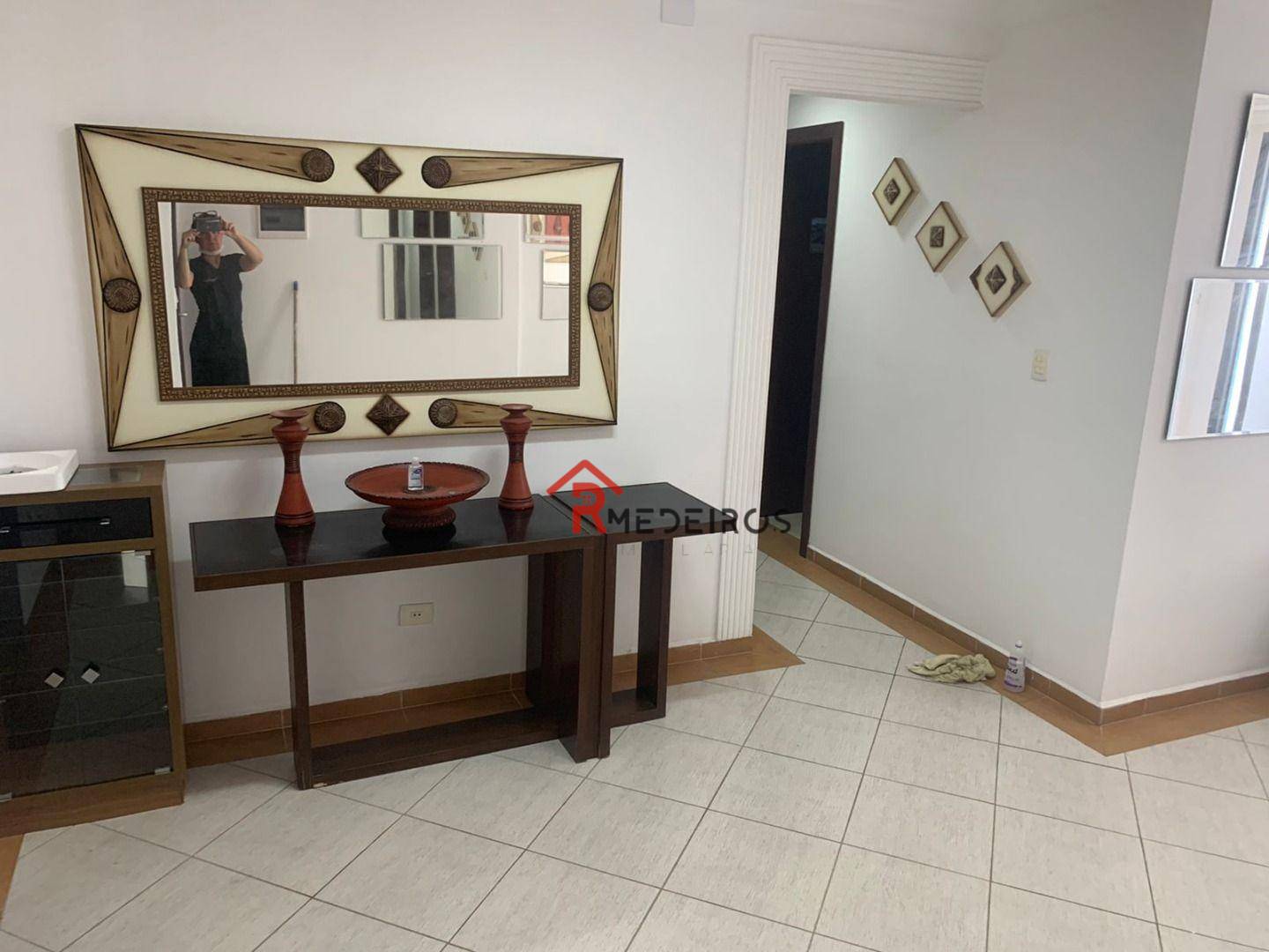 Apartamento para alugar com 3 quartos, 136m² - Foto 6