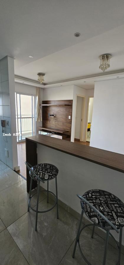 Apartamento para alugar com 2 quartos, 58m² - Foto 12