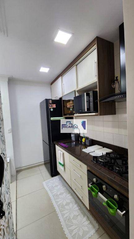 Apartamento à venda com 2 quartos, 57m² - Foto 14