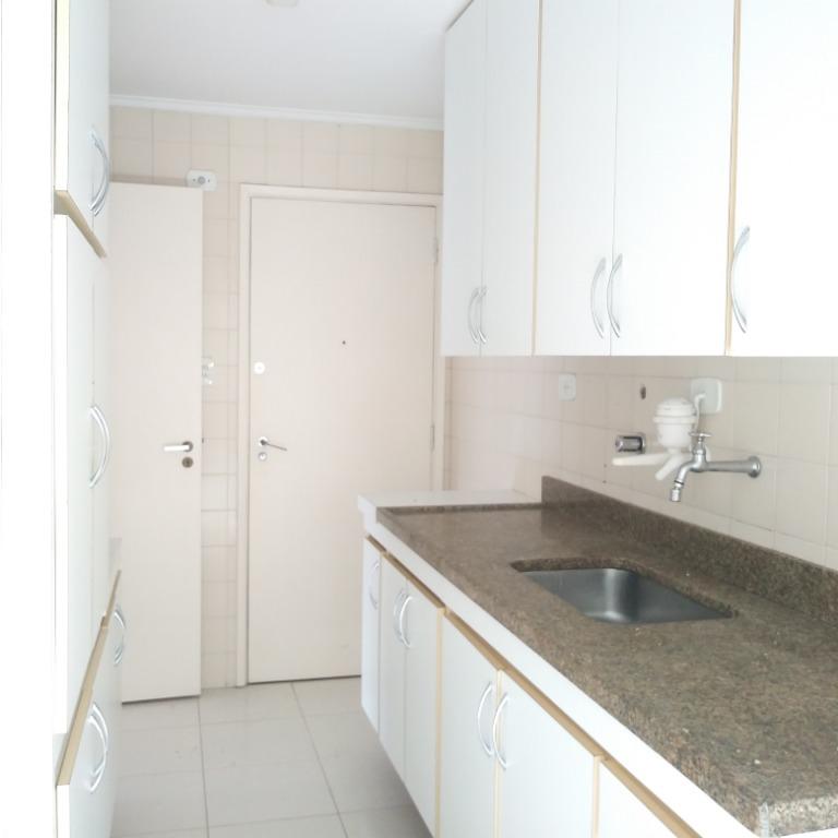 Apartamento à venda com 2 quartos, 85m² - Foto 19