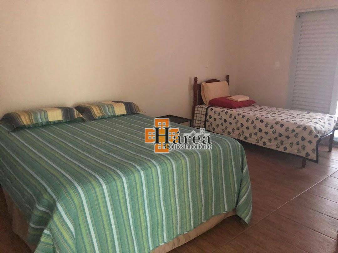 Casa à venda com 3 quartos, 400m² - Foto 7