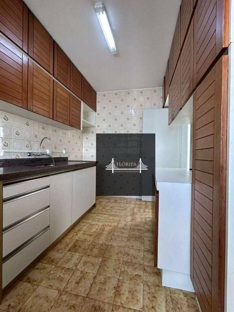 Apartamento à venda com 4 quartos, 155m² - Foto 33