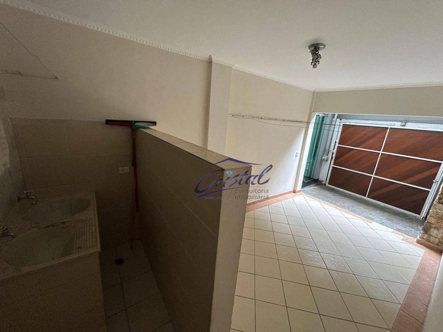 Casa à venda e aluguel com 4 quartos, 300m² - Foto 24