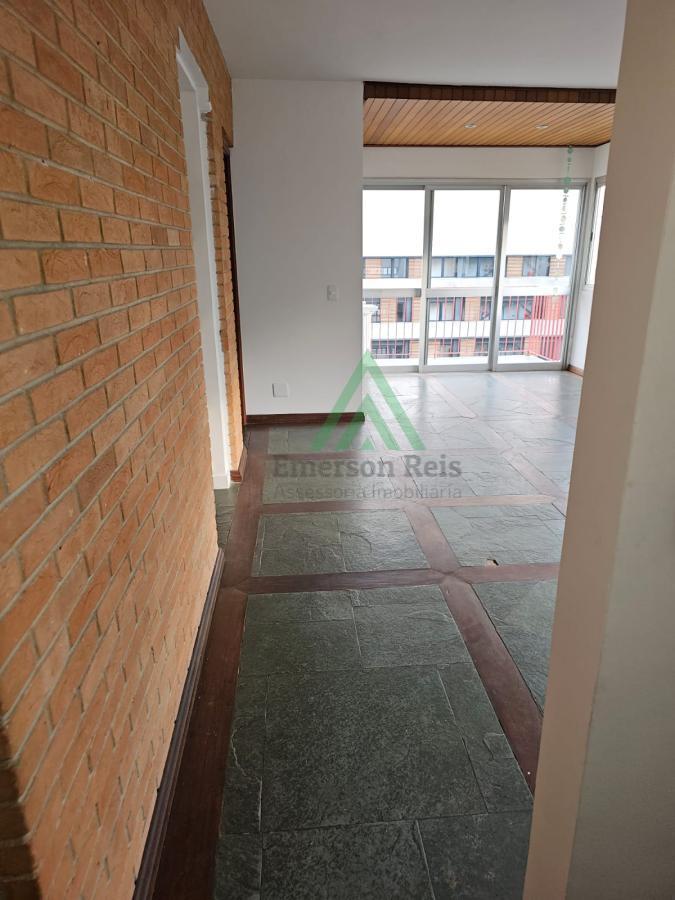 Apartamento à venda com 3 quartos, 81m² - Foto 10