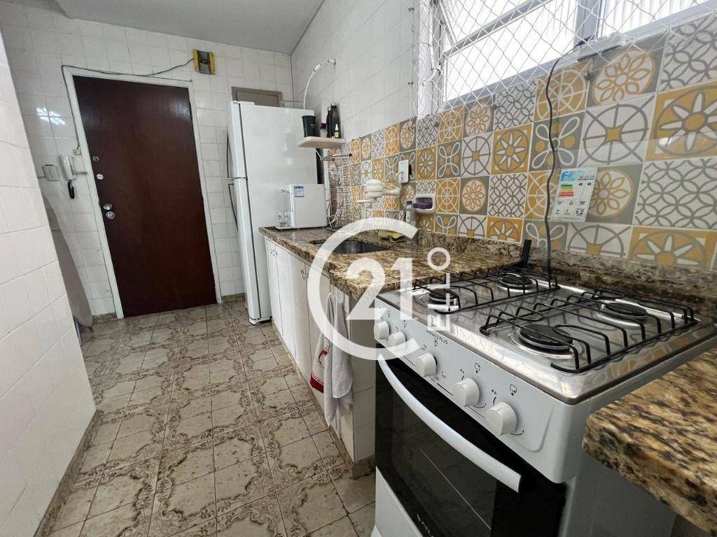 Apartamento à venda com 2 quartos, 83m² - Foto 2