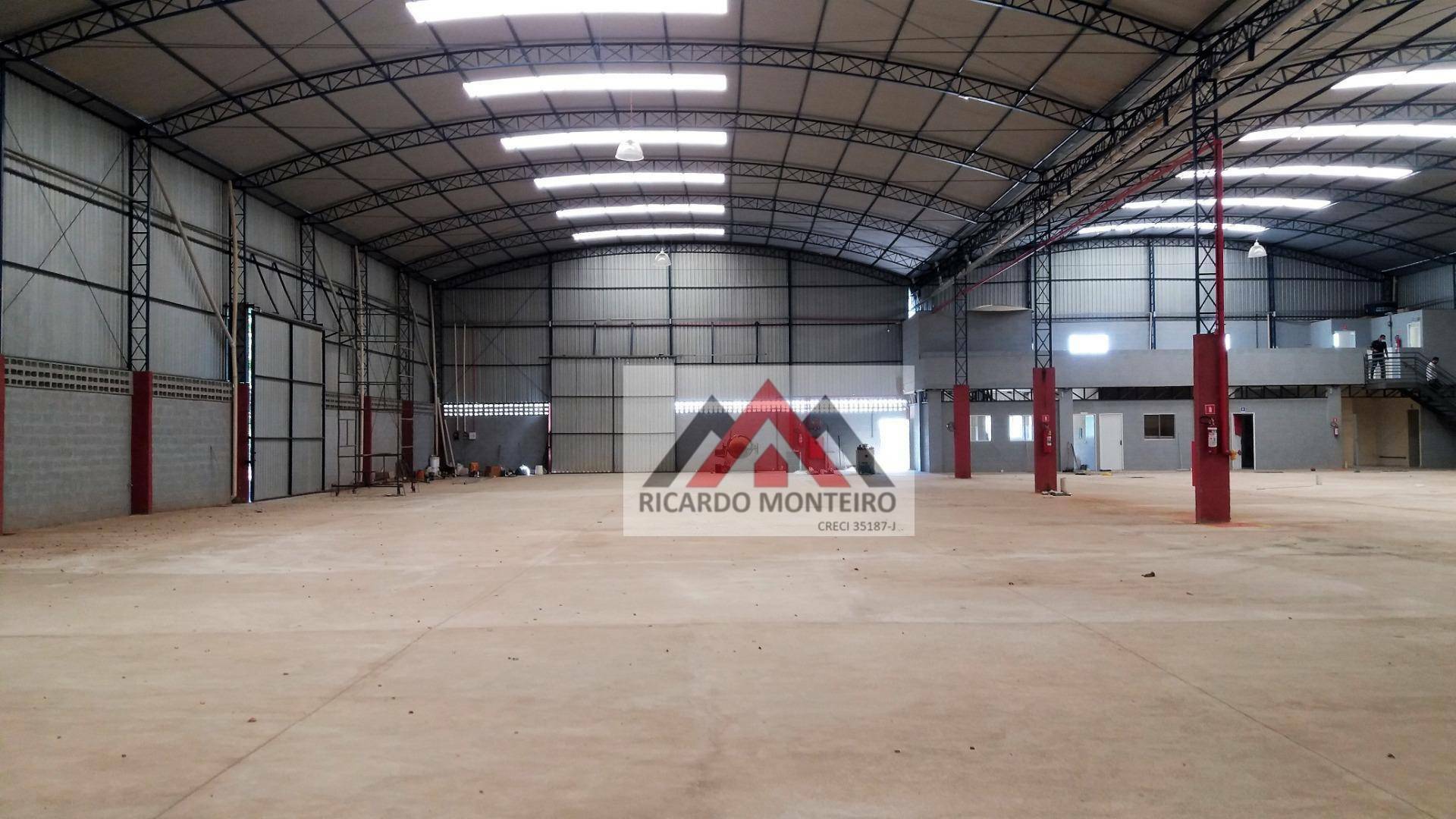 Depósito-Galpão-Armazém à venda e aluguel, 2200m² - Foto 3