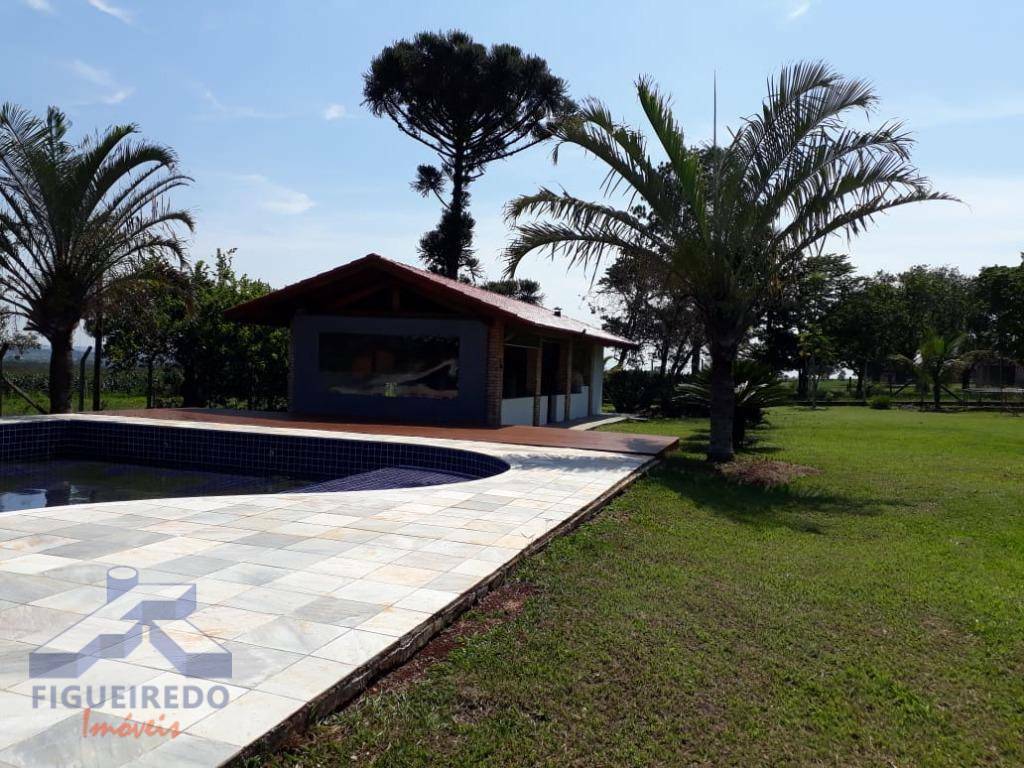 Sítio à venda com 5 quartos, 400m² - Foto 42