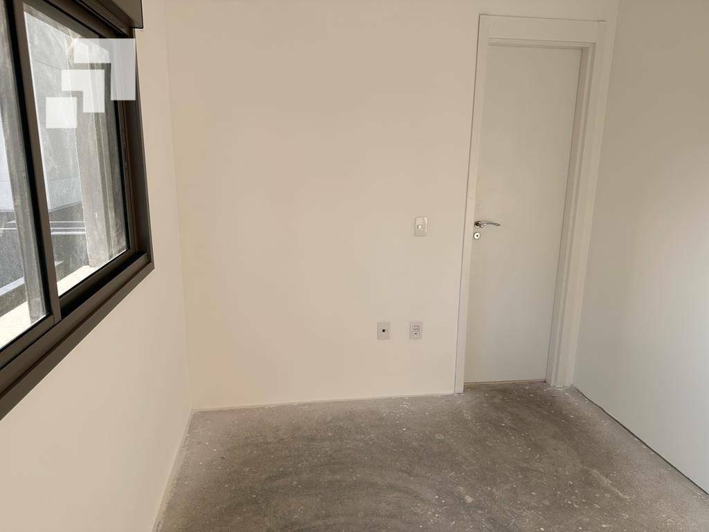 Apartamento à venda com 4 quartos, 156m² - Foto 9