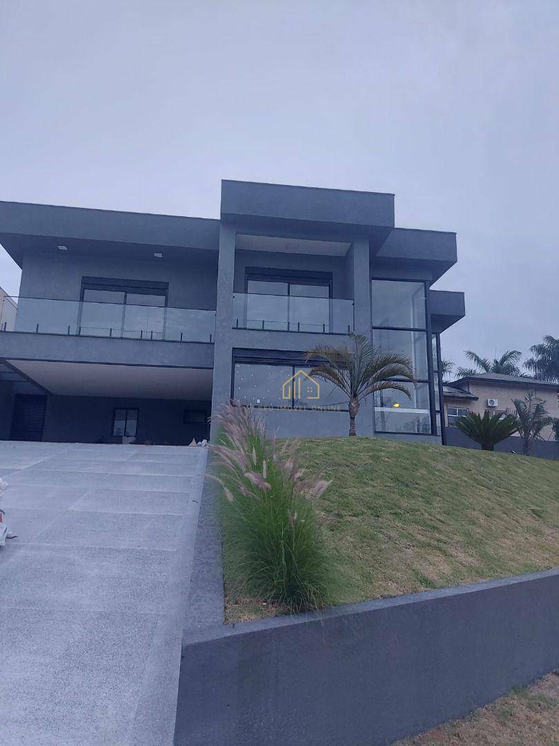 Casa de Condomínio à venda com 5 quartos, 475m² - Foto 3