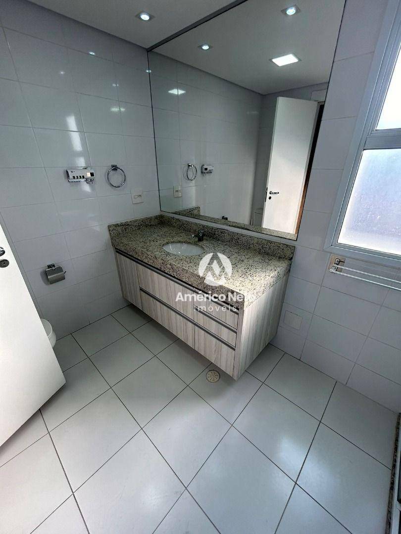 Apartamento à venda com 4 quartos, 147m² - Foto 34