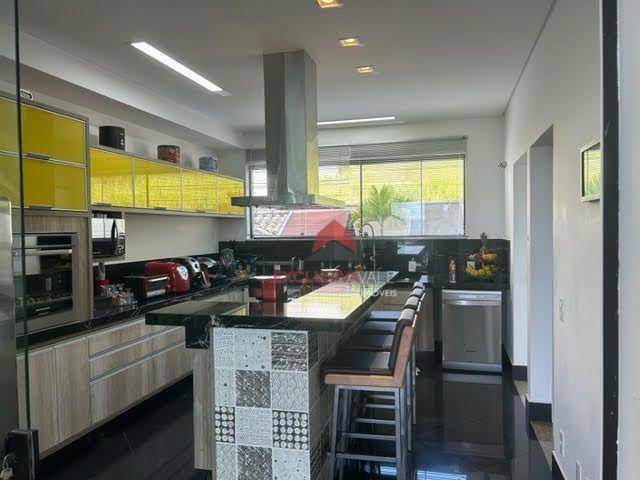 Casa de Condomínio à venda com 5 quartos, 563m² - Foto 13