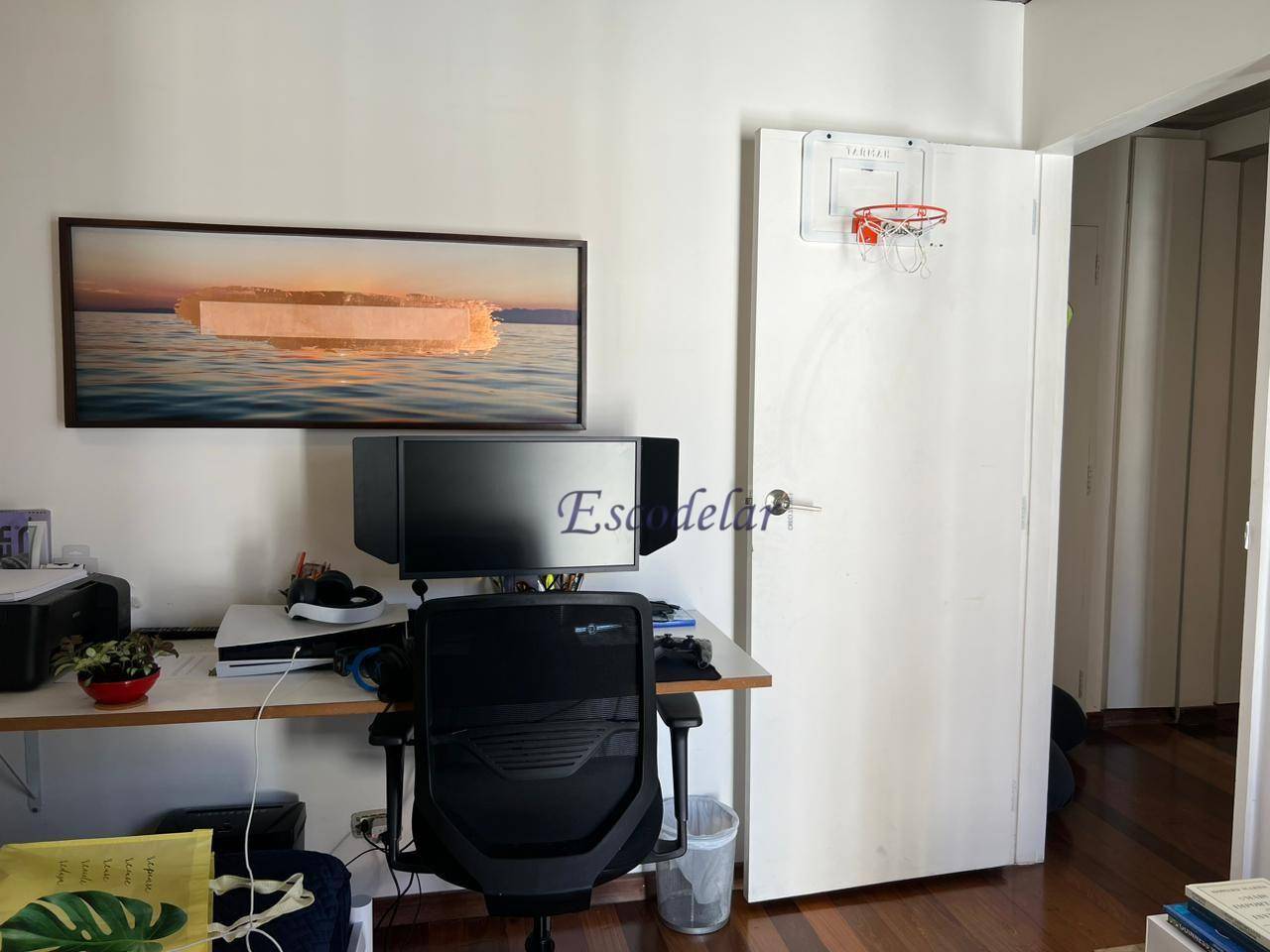 Apartamento para alugar com 3 quartos, 147m² - Foto 18