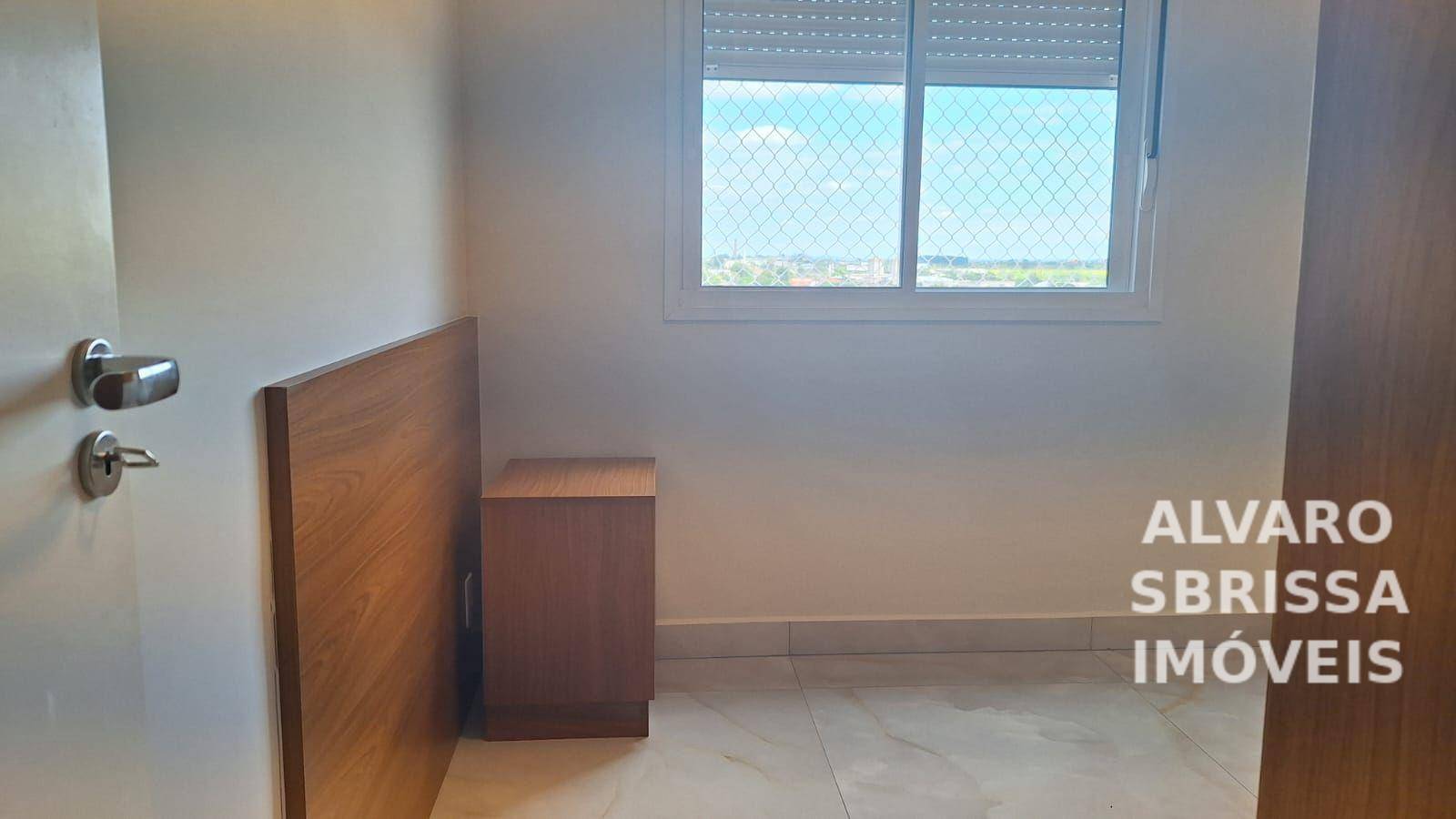 Apartamento para alugar com 2 quartos, 110m² - Foto 13