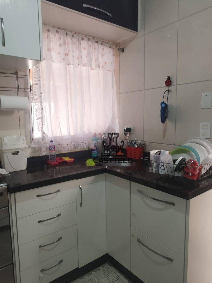 Casa à venda com 2 quartos, 190m² - Foto 22