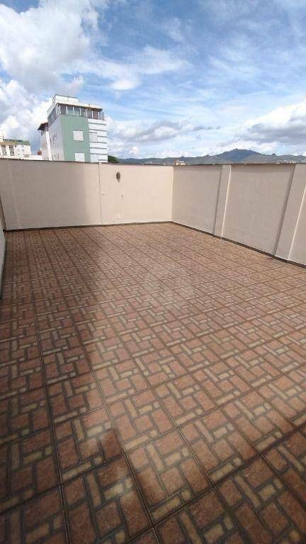 Apartamento à venda com 3 quartos, 112m² - Foto 4