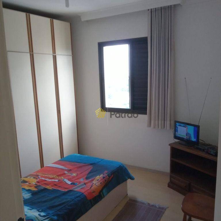 Apartamento à venda com 3 quartos, 69m² - Foto 15