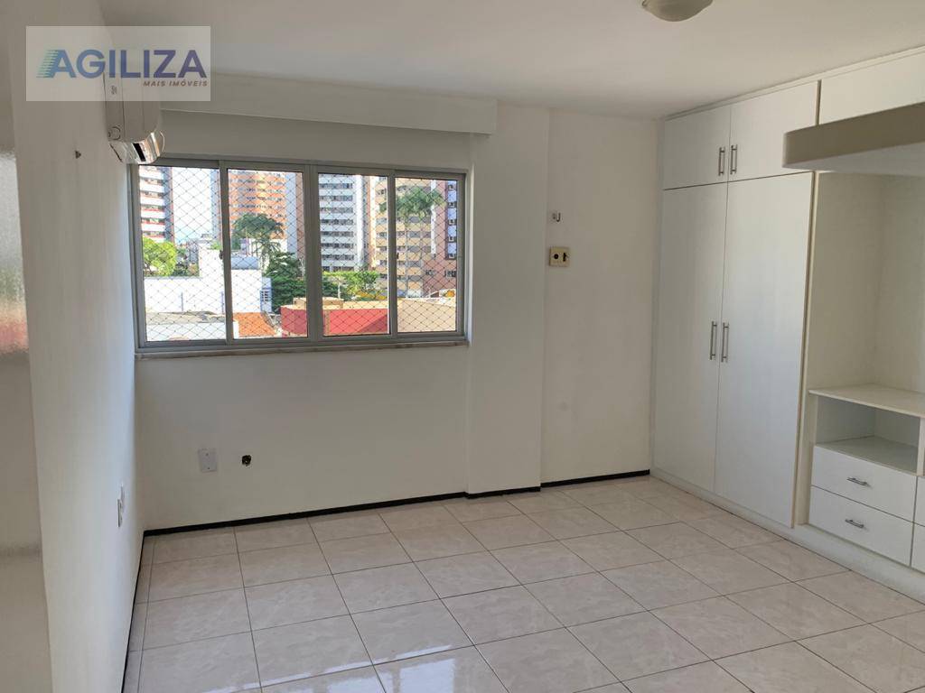 Apartamento à venda com 3 quartos, 180m² - Foto 10