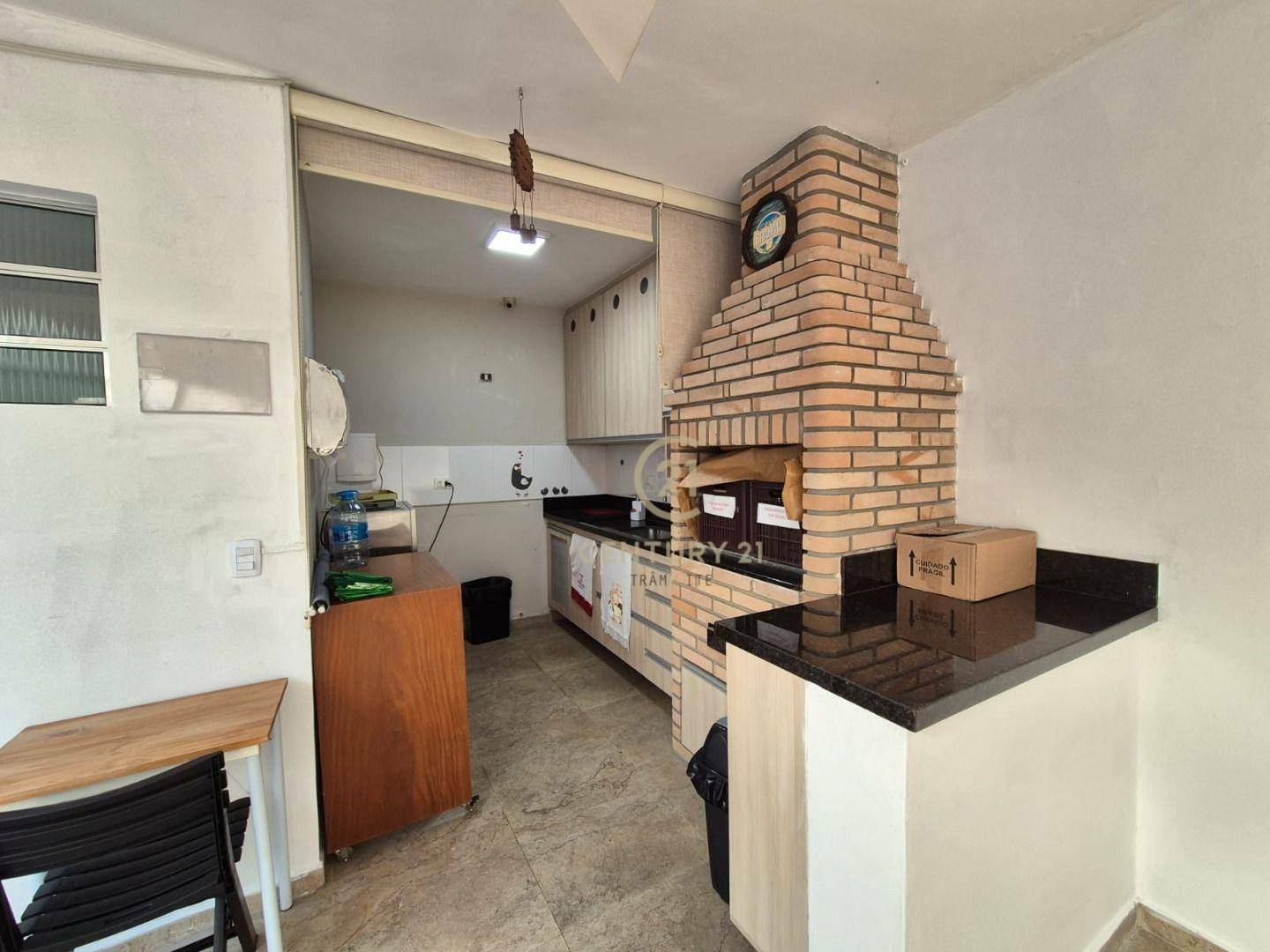 Casa à venda com 5 quartos, 310m² - Foto 29