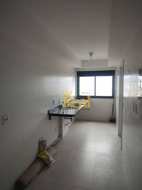 Apartamento à venda com 3 quartos, 151m² - Foto 7