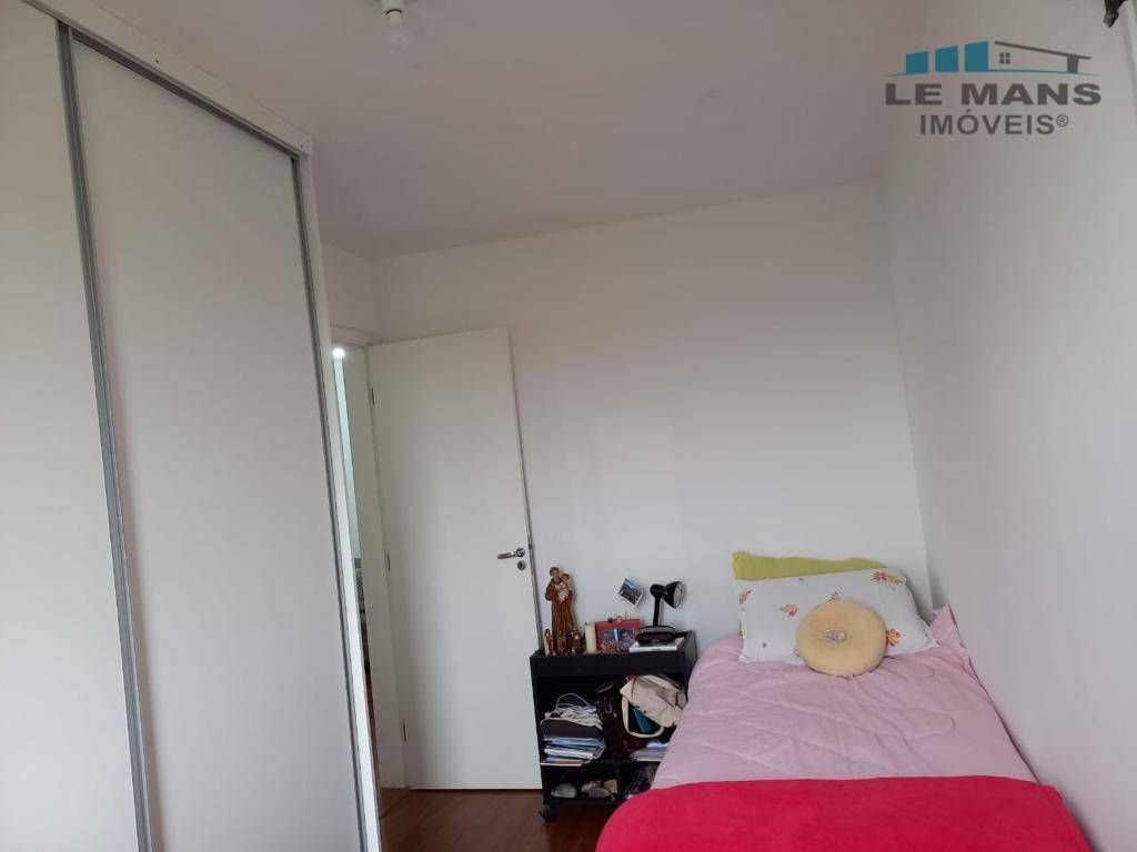 Apartamento à venda com 2 quartos, 55m² - Foto 11