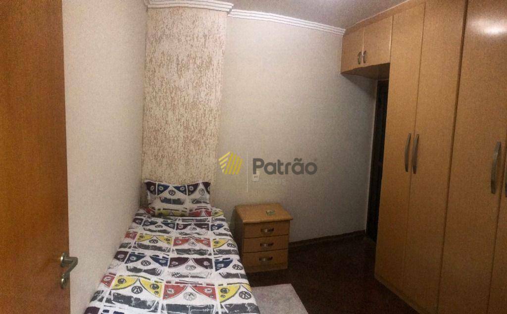 Apartamento para alugar com 3 quartos, 114m² - Foto 23