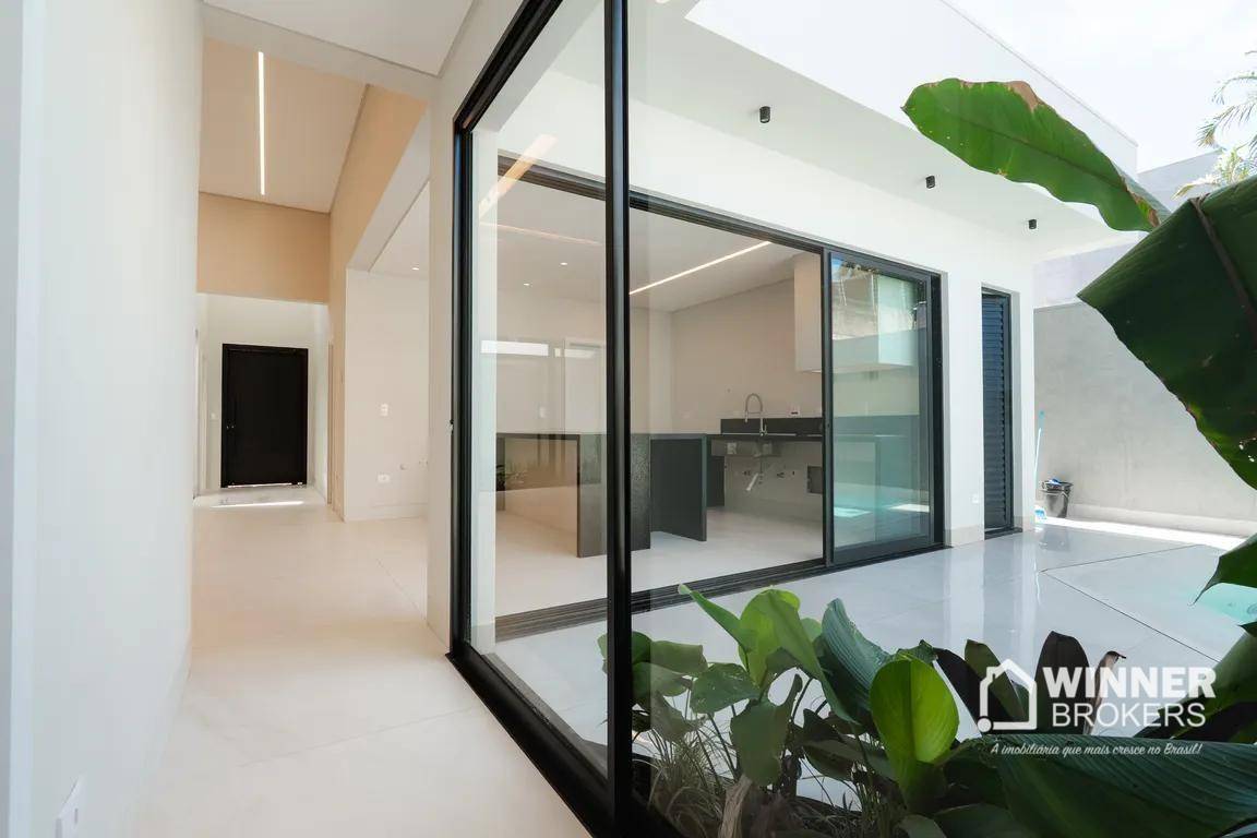 Casa, 3 quartos, 220 m² - Foto 2