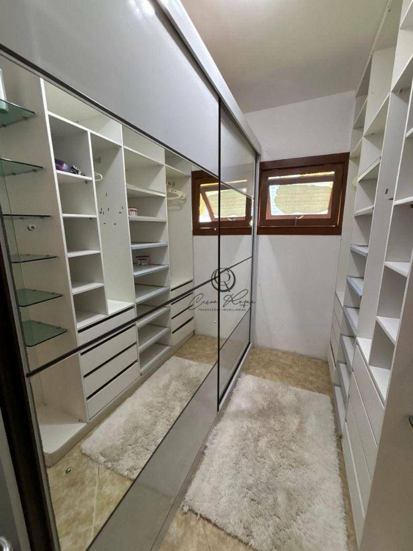 Casa de Condomínio à venda com 3 quartos, 250m² - Foto 11