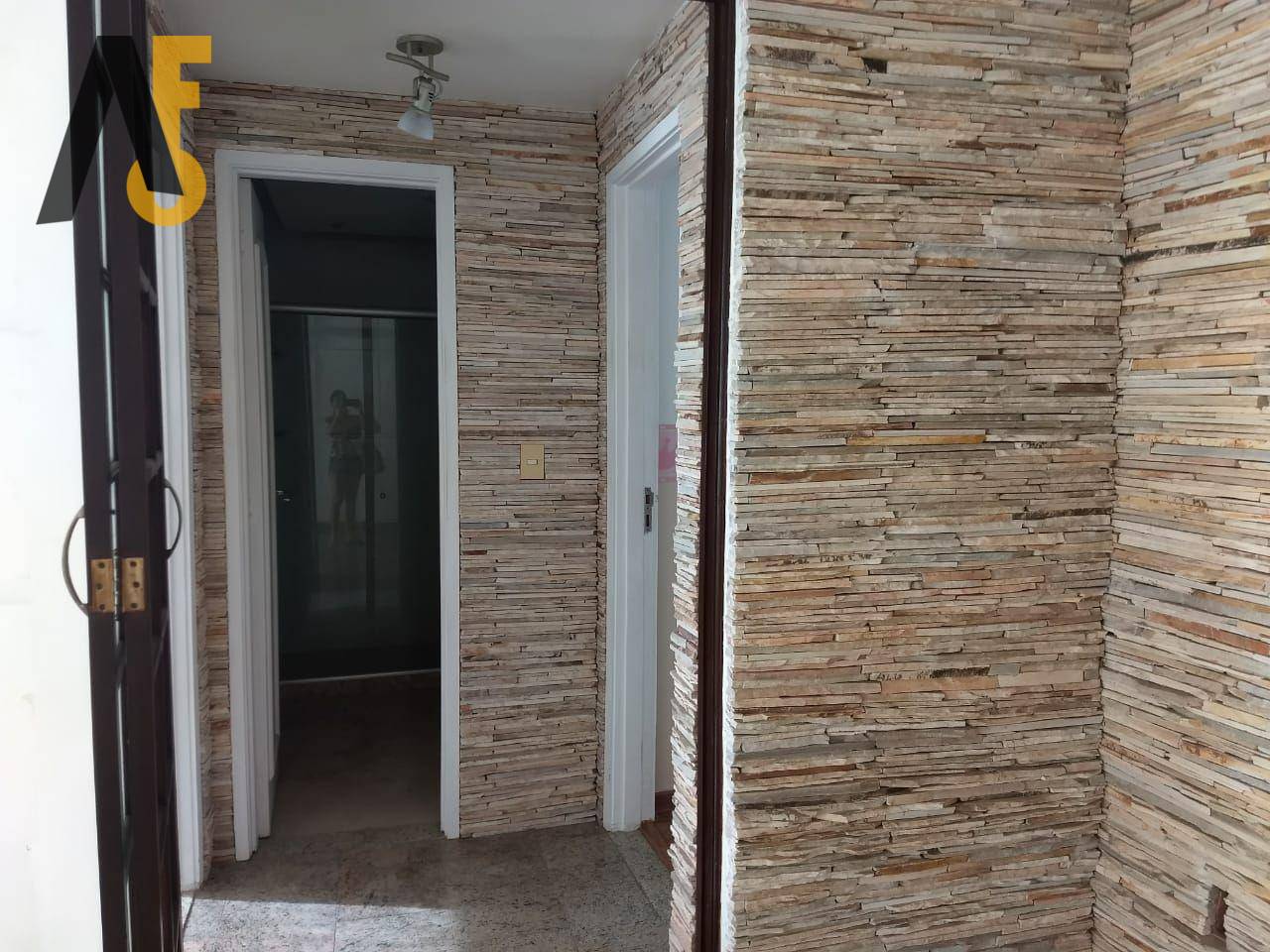 Apartamento à venda com 2 quartos, 70m² - Foto 16