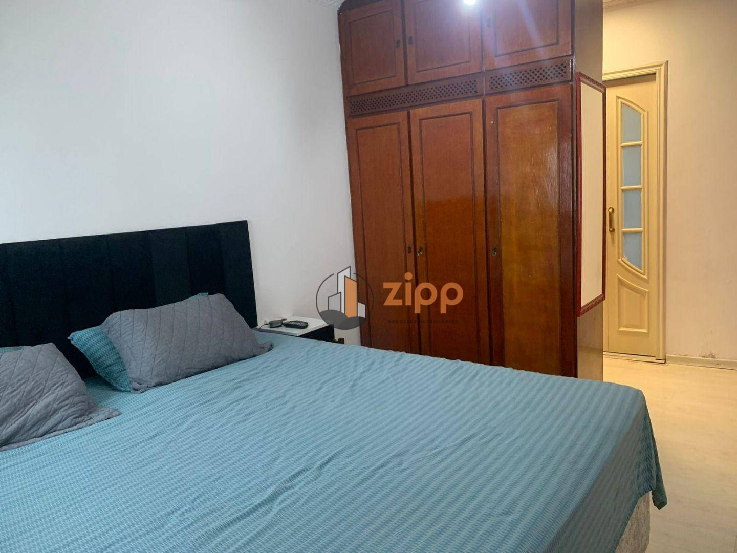 Apartamento à venda com 3 quartos, 123m² - Foto 12