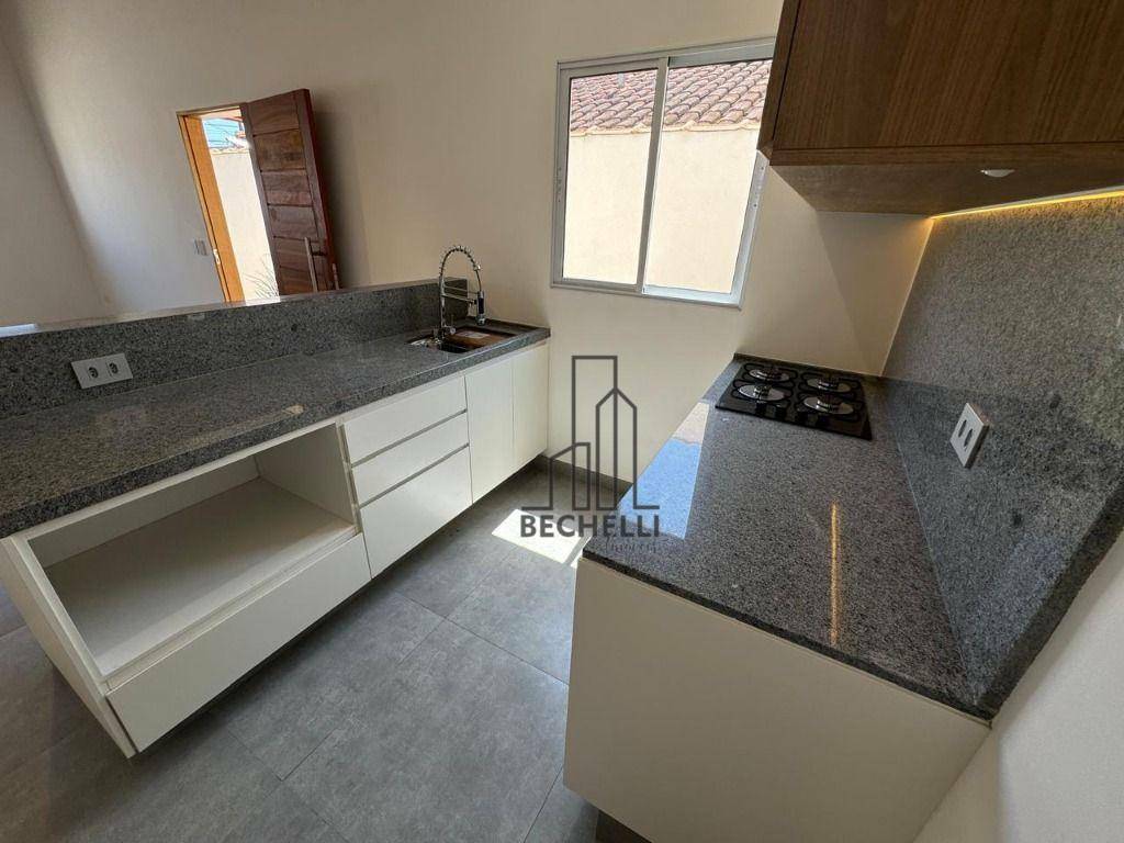 Casa à venda com 2 quartos, 94m² - Foto 8