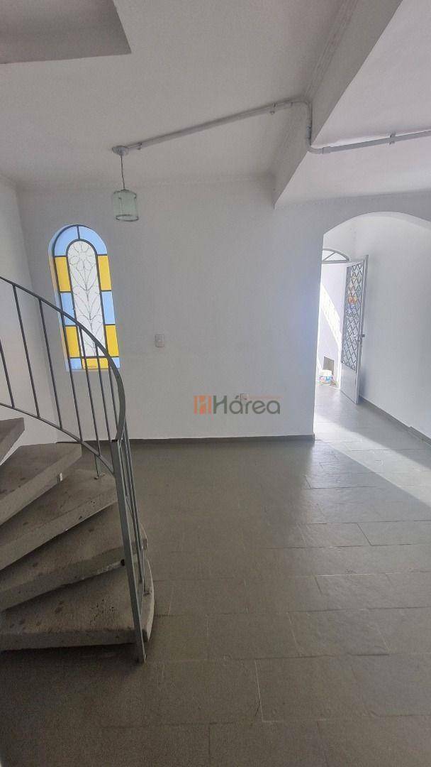 Sobrado à venda e aluguel com 3 quartos, 120m² - Foto 4