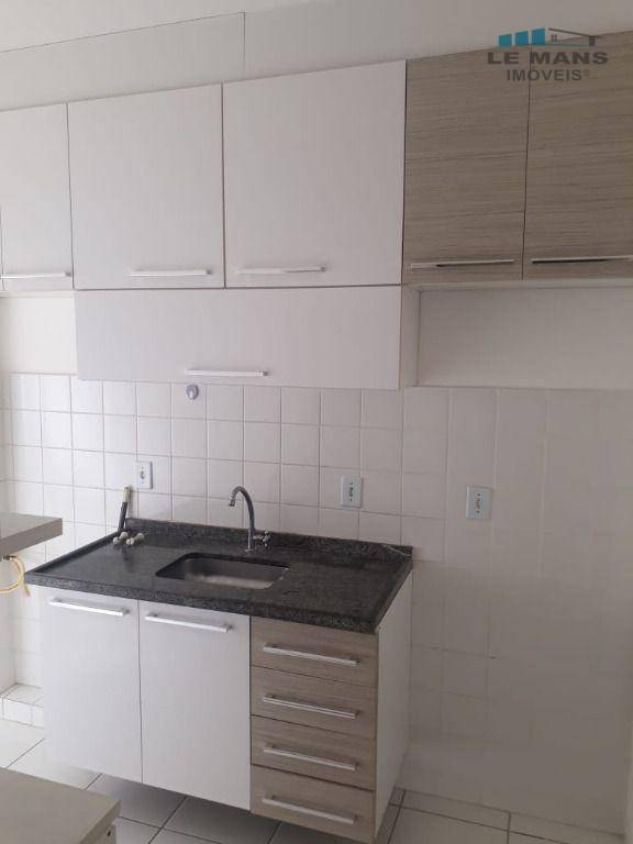 Apartamento à venda com 2 quartos, 49m² - Foto 13