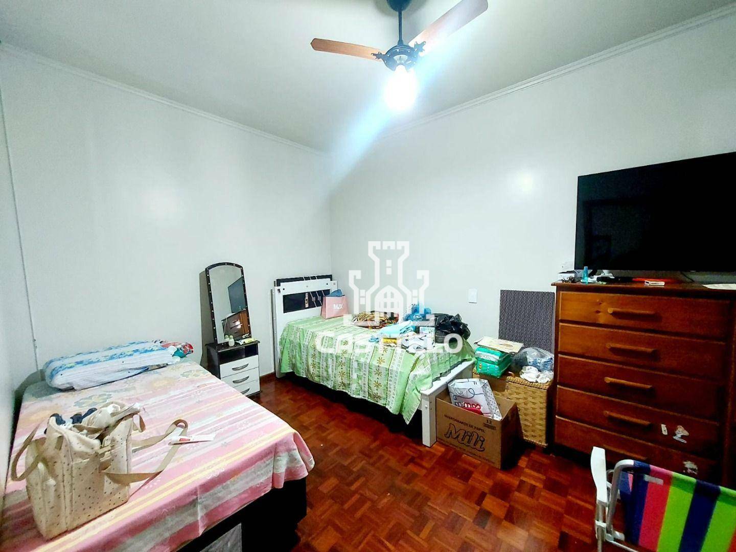 Sobrado à venda com 3 quartos, 215m² - Foto 13