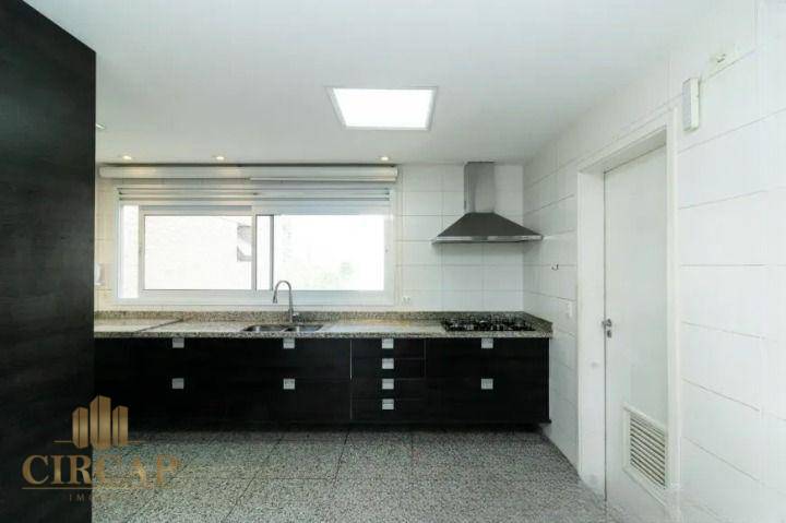 Apartamento à venda com 3 quartos, 220m² - Foto 23