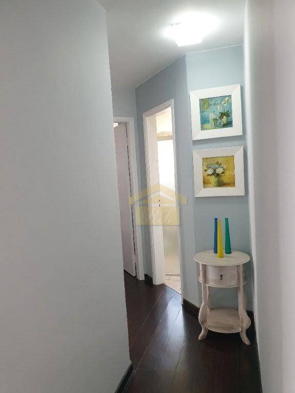 Apartamento à venda com 2 quartos, 67m² - Foto 5